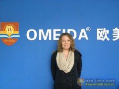 Welcome Hannah from the UK to study at Omeida