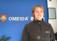 Welcome Andy from the USA to study Chinese at Omeida