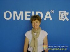 Welcome Sylvie from France to study at Omeida
