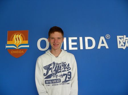 Welcome Kyle from Australia to study at Omeida!