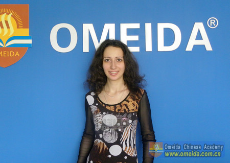 Welcome Anna from Ukraine back to Omeida !