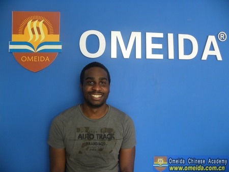 Welcome Andy from France to study at Omeida!