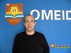 Welcome Samuel from Australia to study at Omeida!