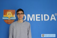 Welcome Mark from England to study at Omeida!
