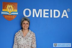 Welcome Paulina from Chile to study at Omeida!