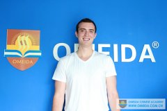 Welcome Daniela from Canada to study at Omeida!