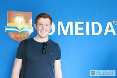 Welcome Harry from the UK to study at Omeida!