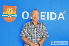 Welcome Klaus from Germany to study at Omeida!