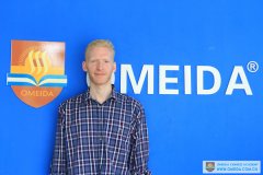 Welcome Alex from England to study at Omeida